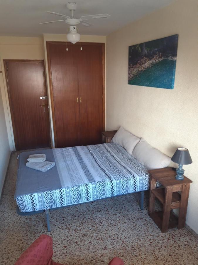 Central Accommodation アリカンテ 部屋 写真